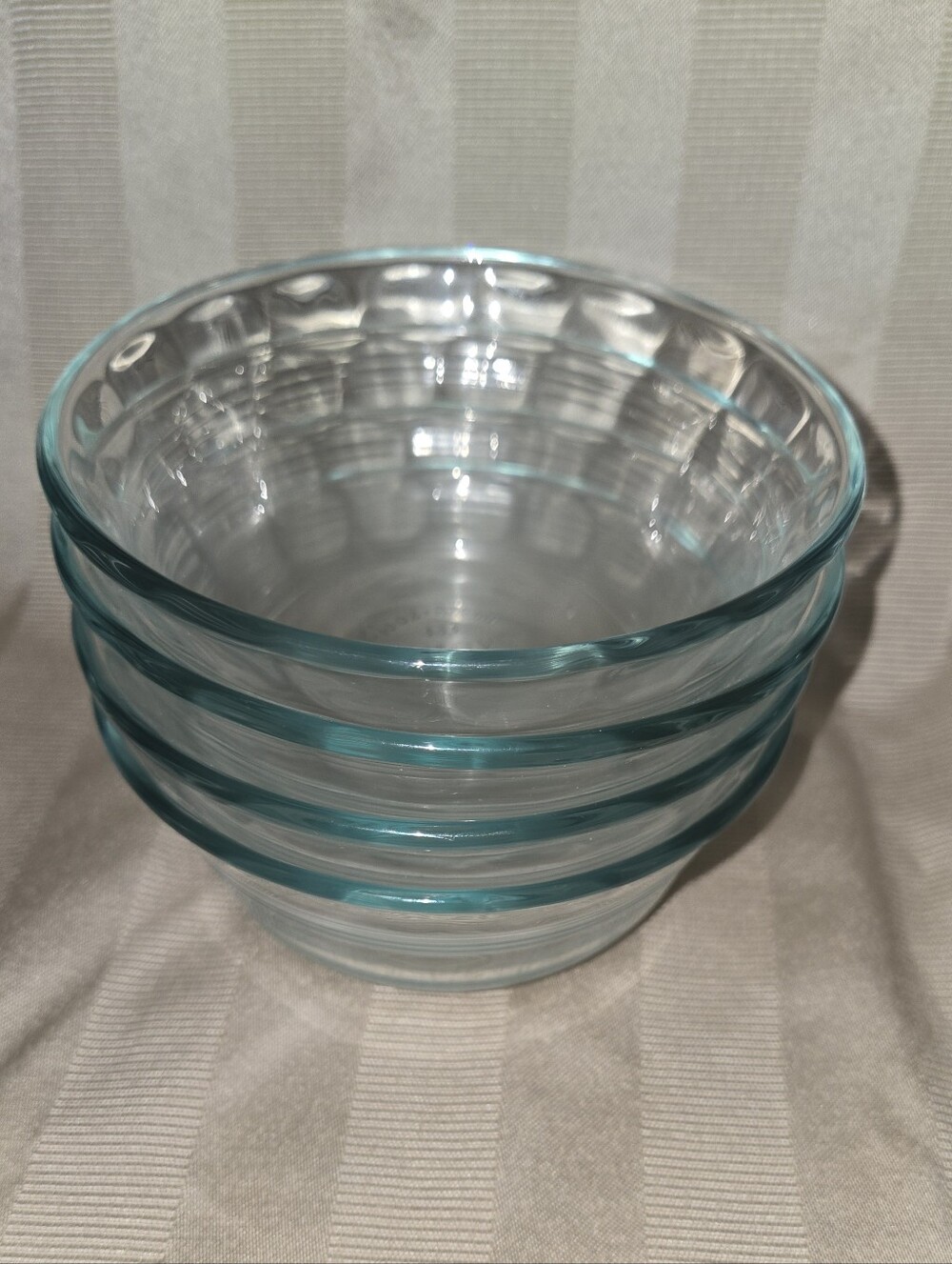 Clear Pyrex Glass Dessert Bowls with Teal Rim - Home Dining - Picture 1 of 7